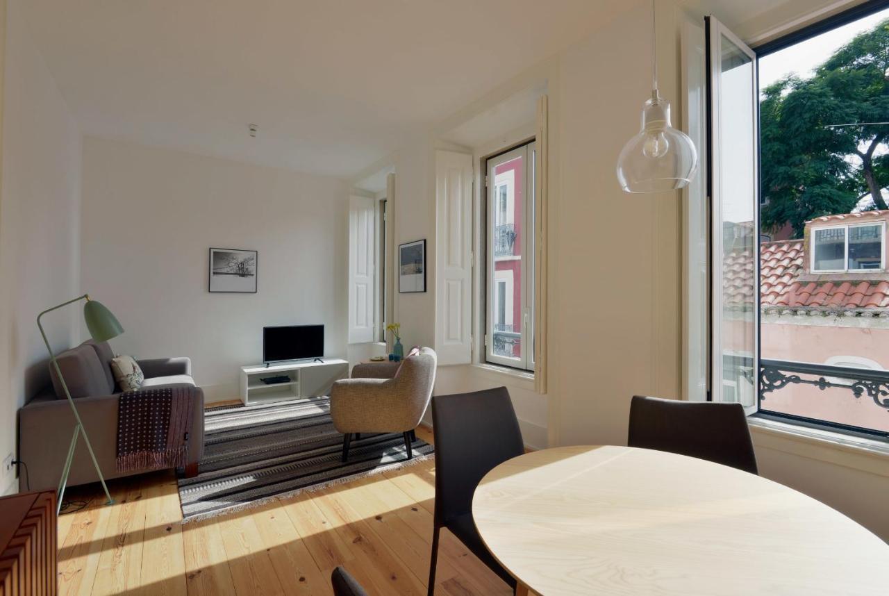 Flh Santa Catarina Outstanding Flats Apartment Lisboa Стая снимка
